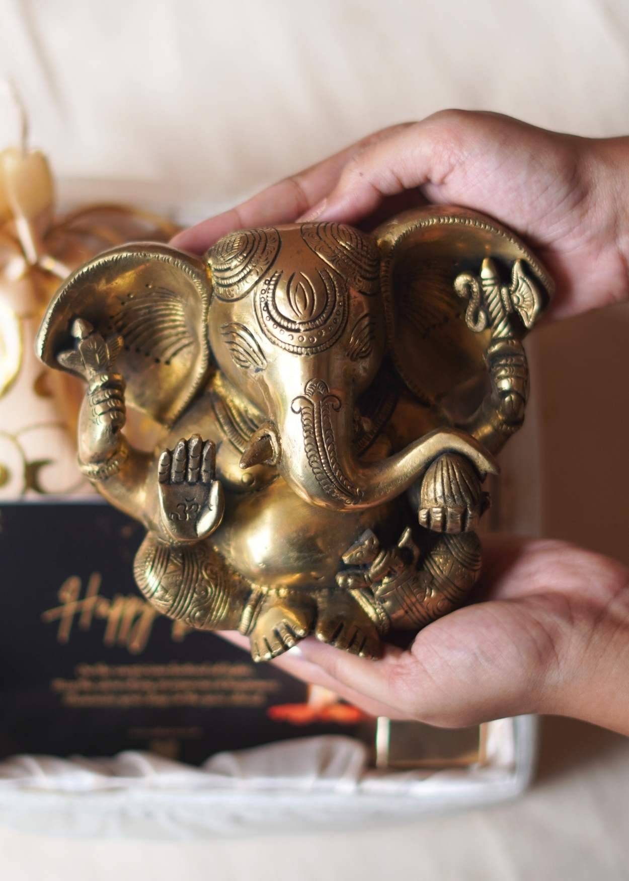 Luxury Brass Ganesha Idol – Premium Diwali Corporate Gift for Clients & Employees | Akkaara India
