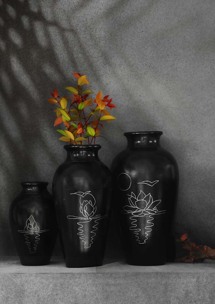 Chitrakaar Vase Set