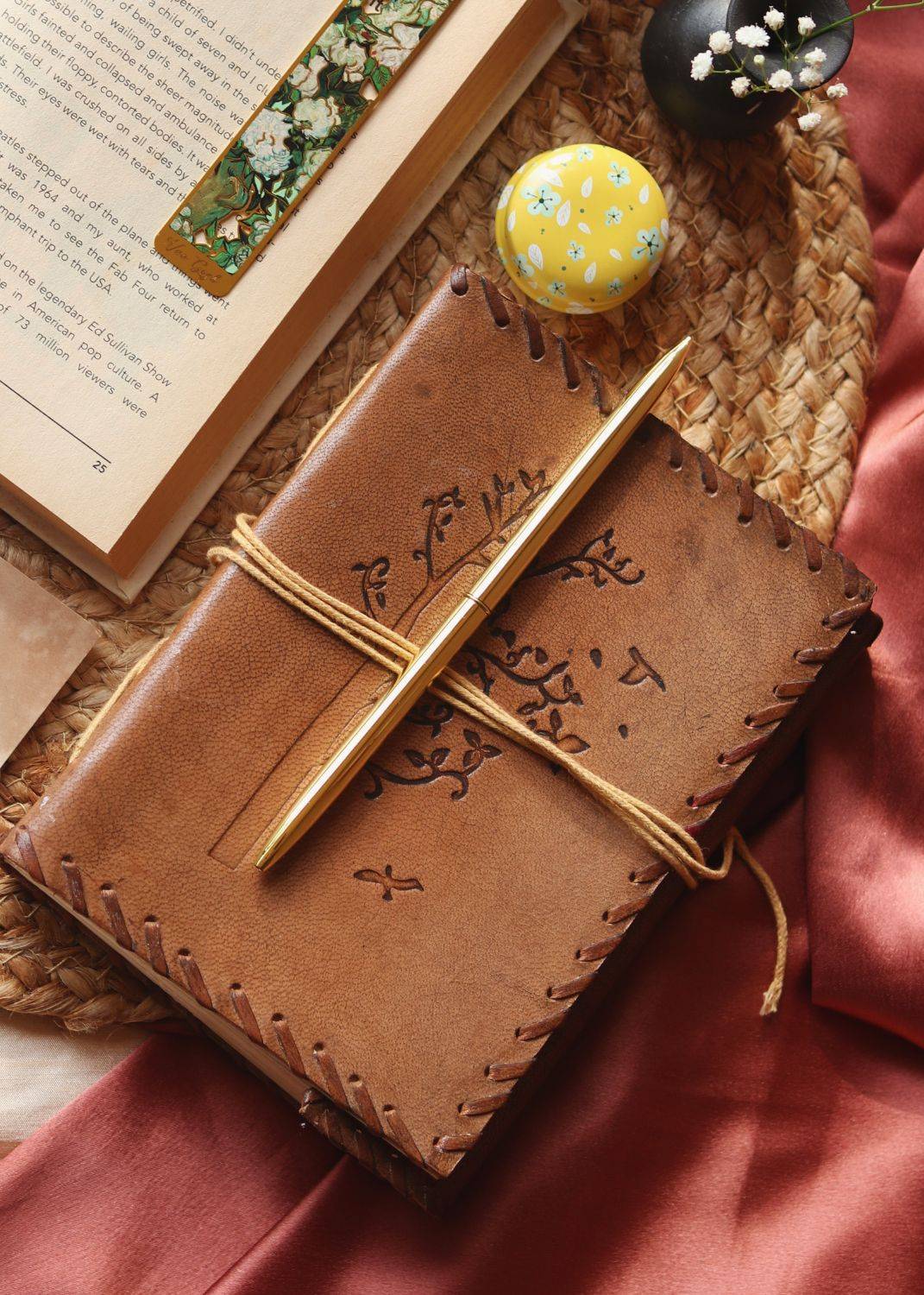 Hamper for Bookworms – Festive Diwali Gift Set