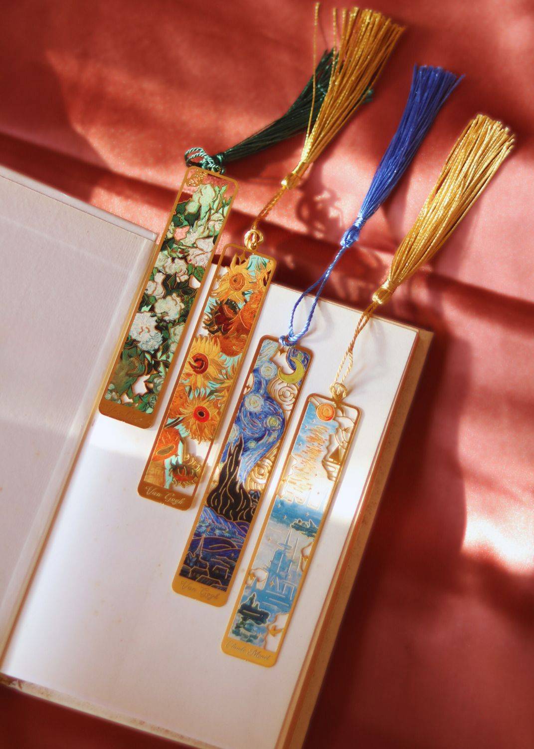 Hamper for Bookworms – Festive Diwali Gift Set