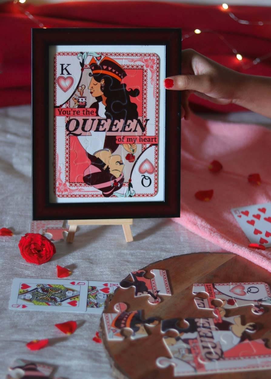 King & Queen of Hearts - DIY Puzzle Wooden Frame hamper