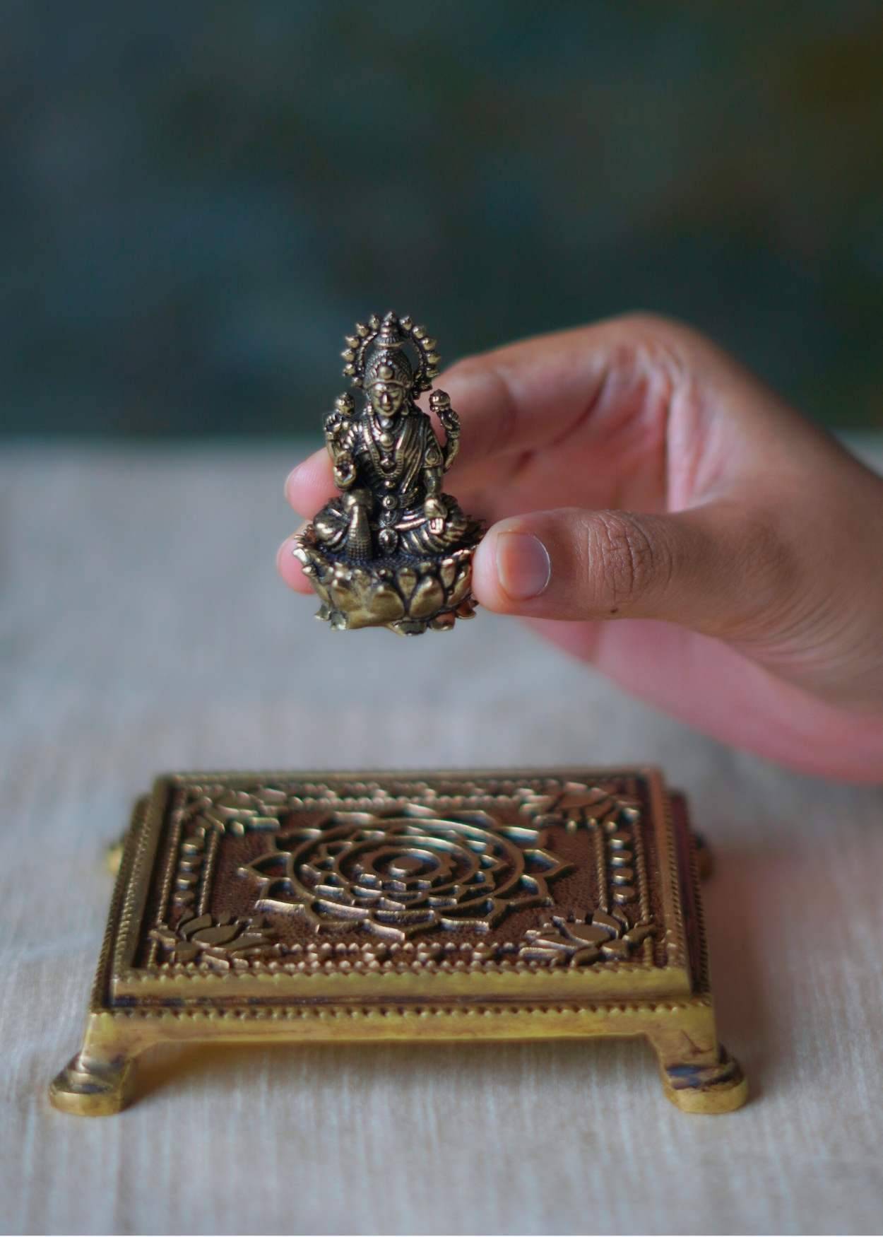Brass Lakshmi Idol Gift Hamper – Elegant Diwali Gift for Family & Friends