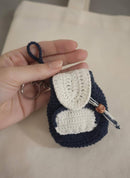 Crochet Mini Pouch – For AirPods, Coins & Lipsticks