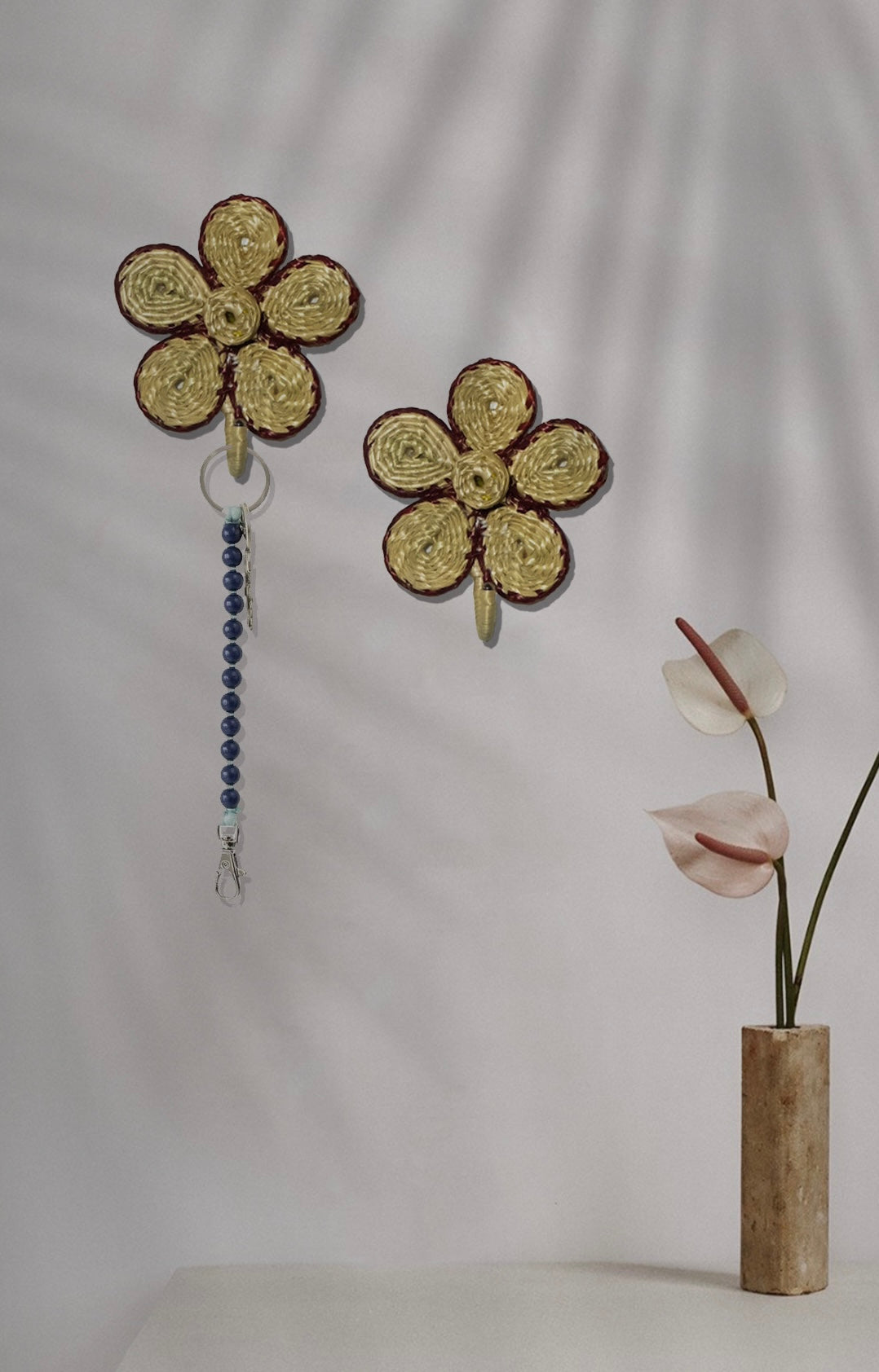 Sikki flower shaped hook is hung on the wall