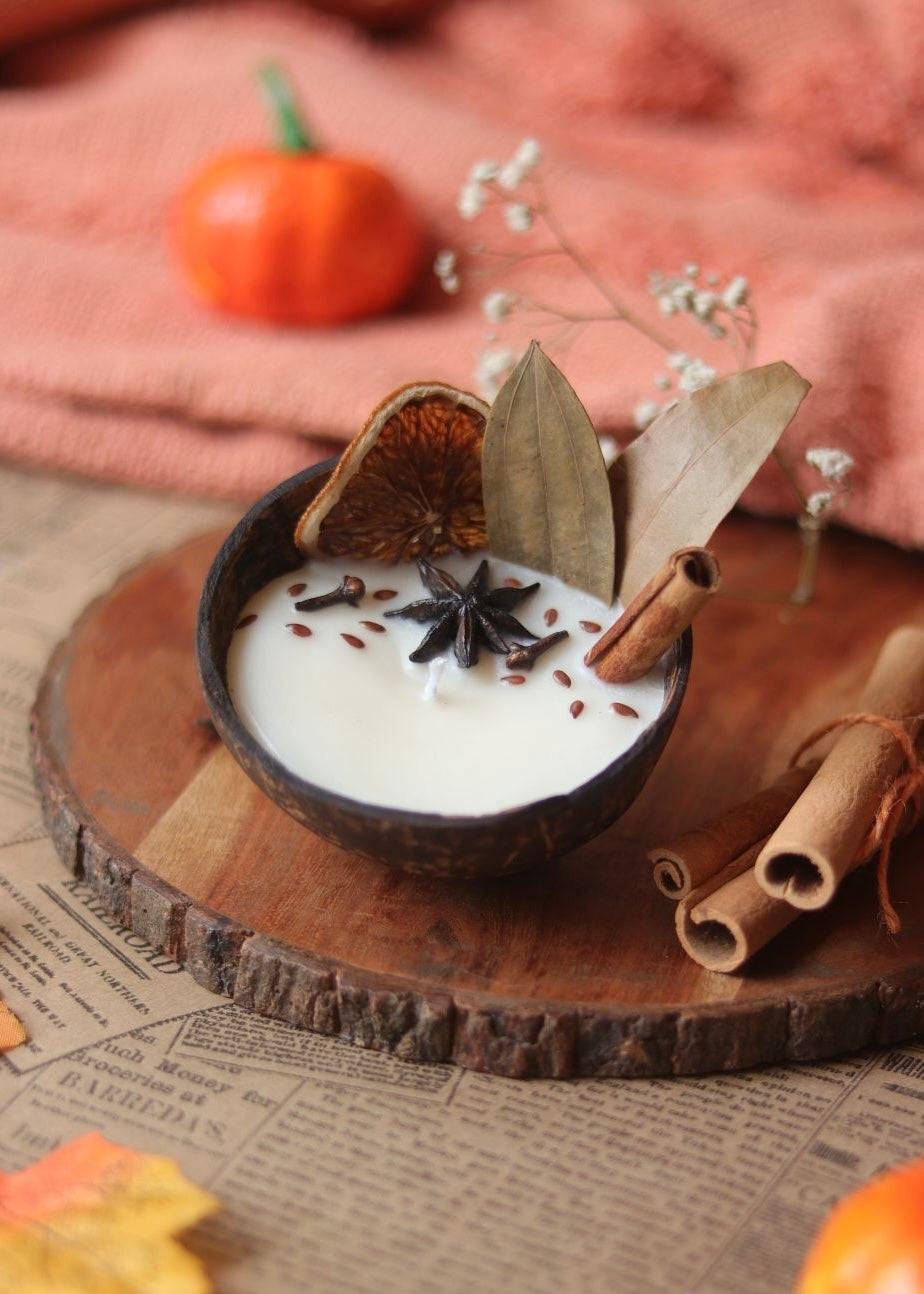 Spiced coconut candle